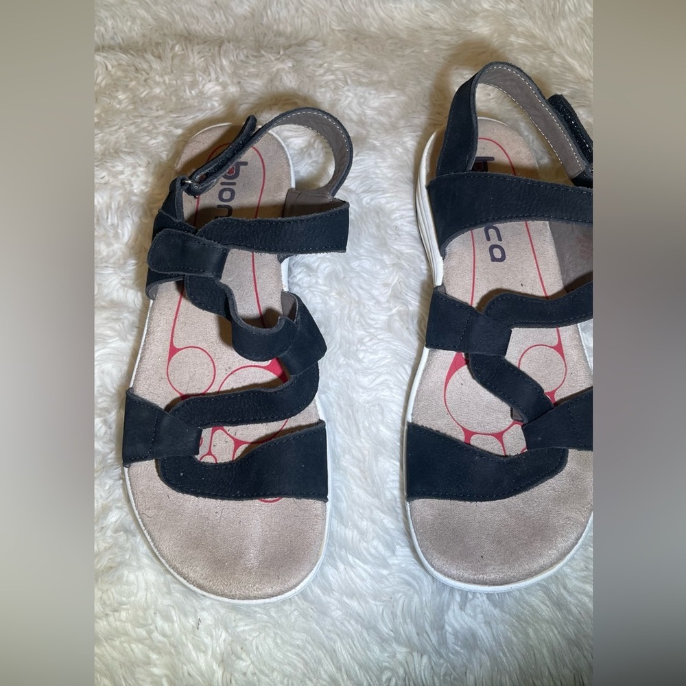 Bionica Black womens  Strappy Sandals size 7.5